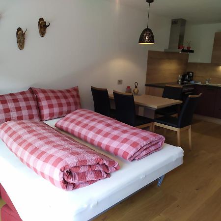 Apartments Ban Guggugg 科勒·伊萨尔科 外观 照片